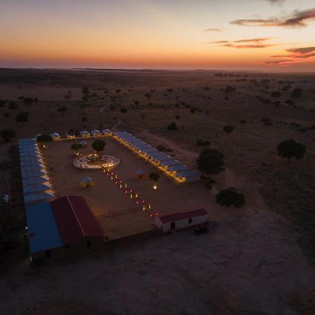 Royal Pavilion Camps By Shrigo Hotels Sām Buitenkant foto