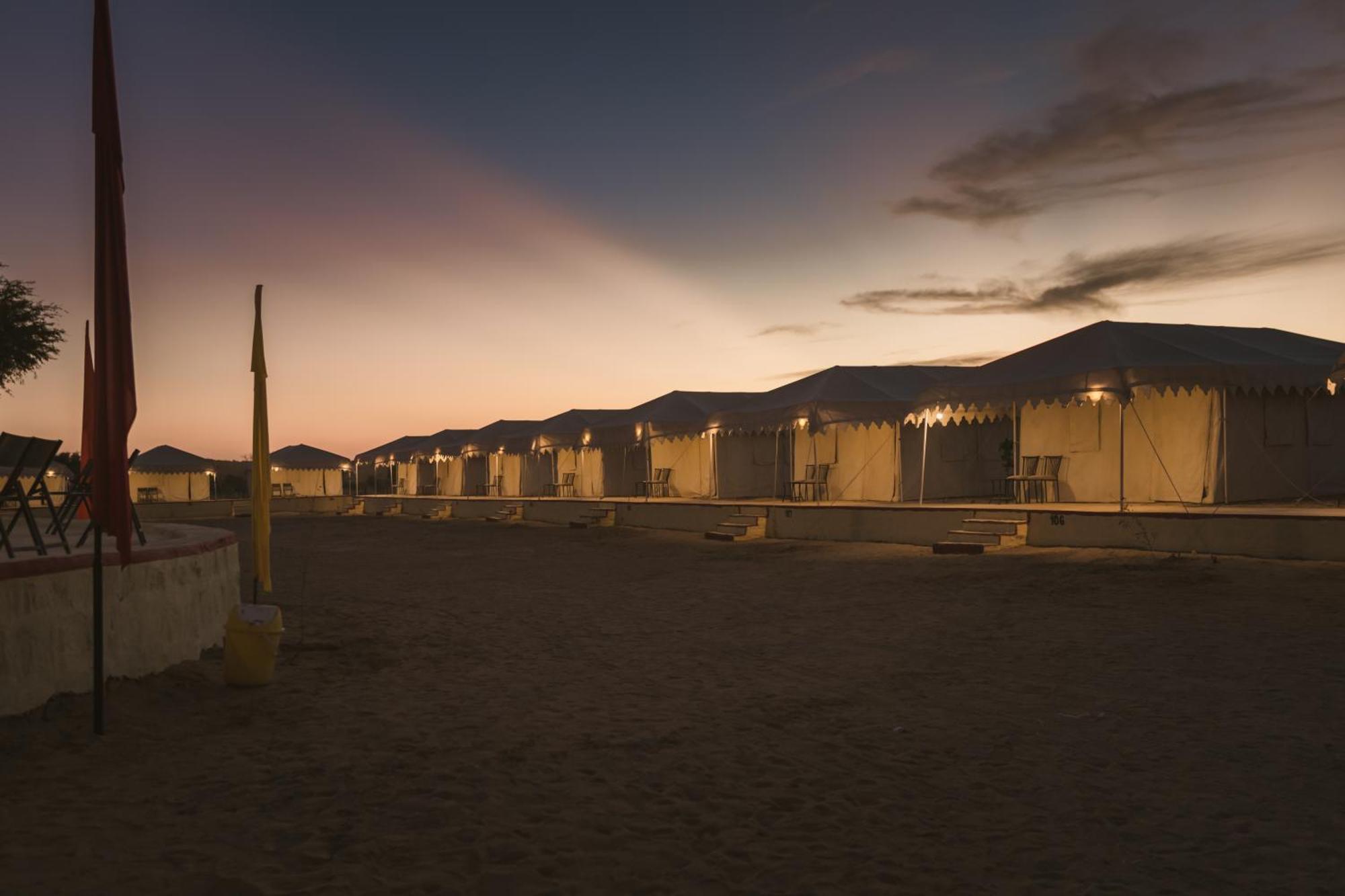Royal Pavilion Camps By Shrigo Hotels Sām Buitenkant foto