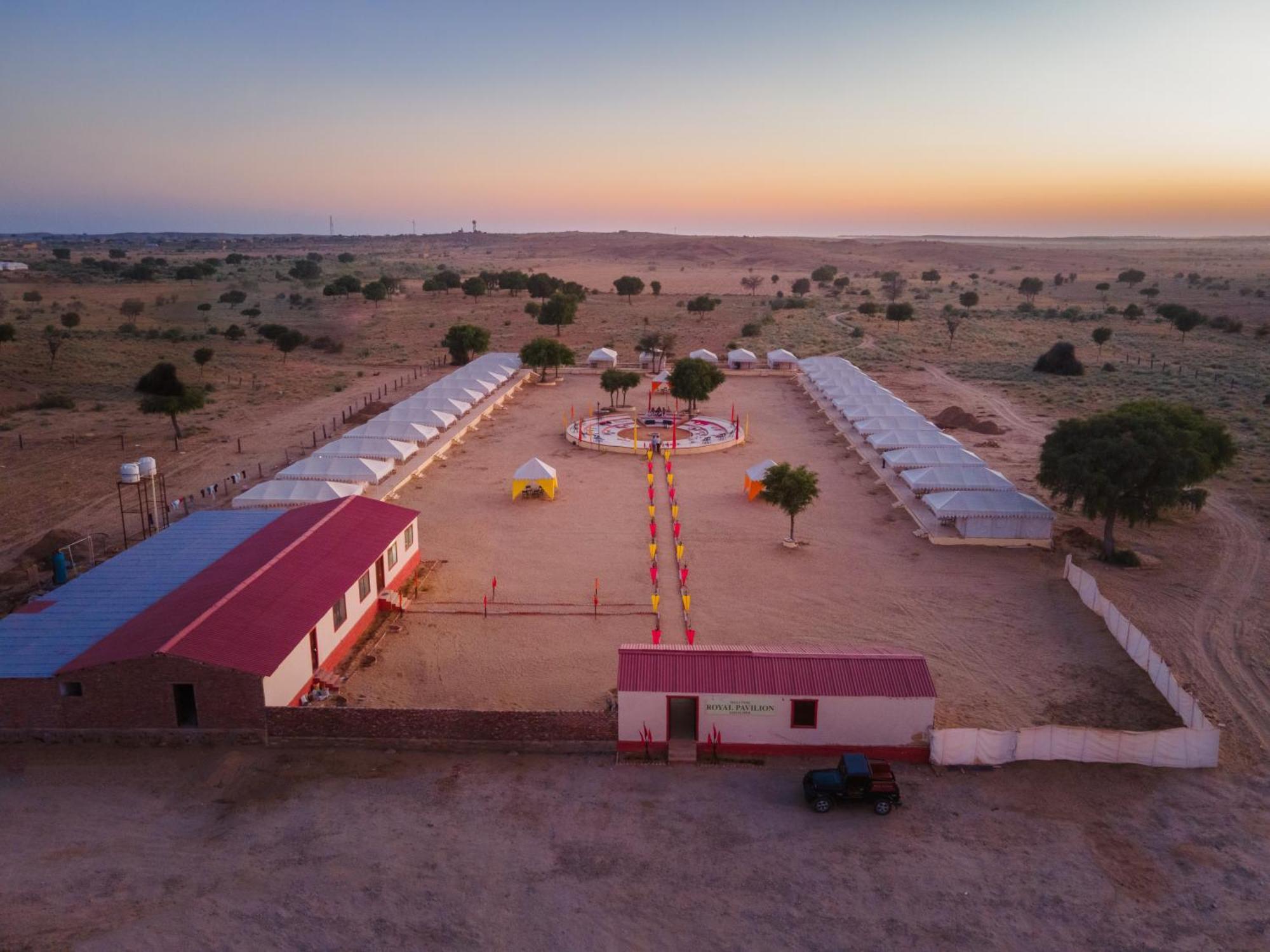 Royal Pavilion Camps By Shrigo Hotels Sām Buitenkant foto