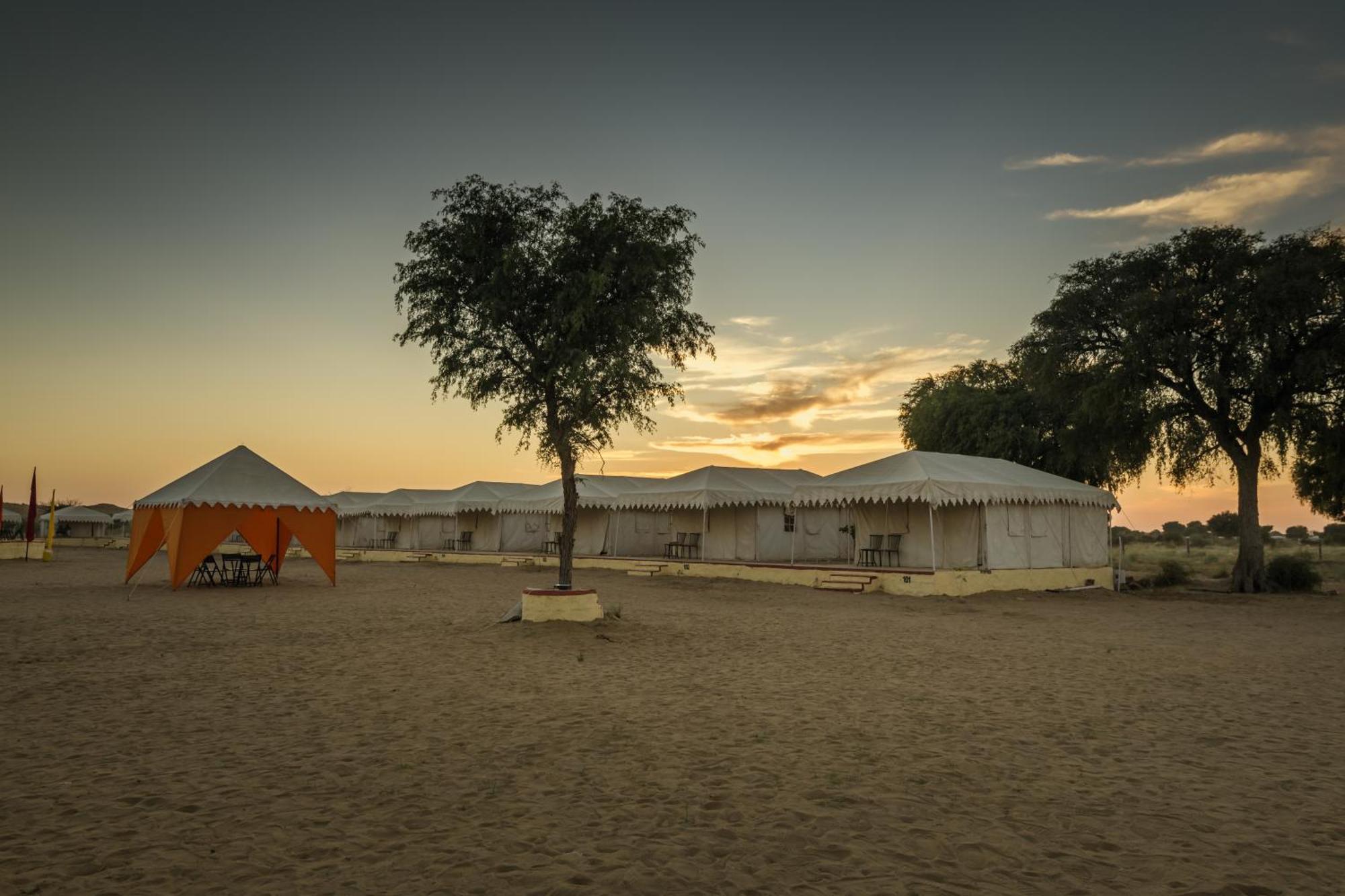 Royal Pavilion Camps By Shrigo Hotels Sām Buitenkant foto