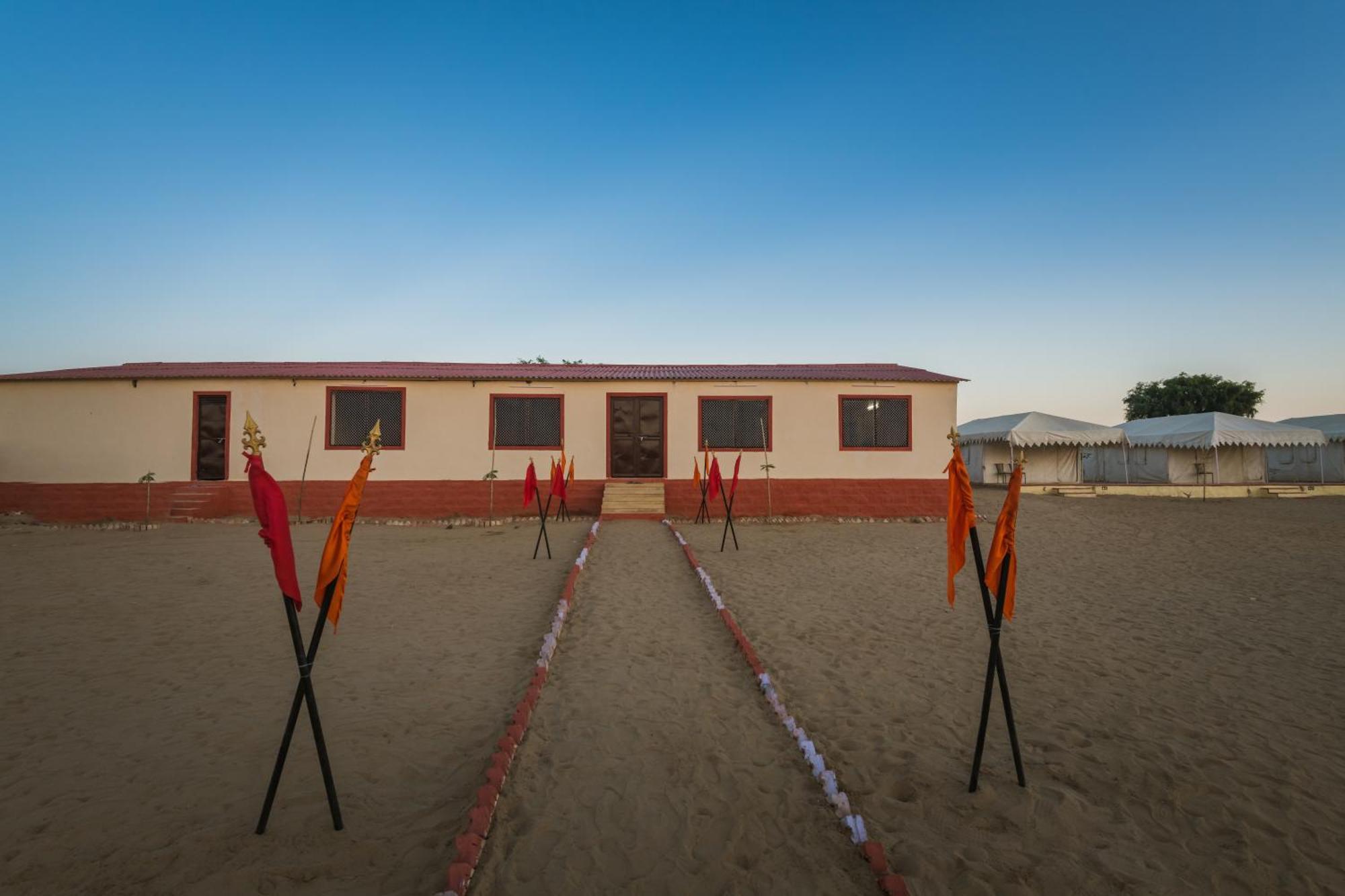 Royal Pavilion Camps By Shrigo Hotels Sām Buitenkant foto